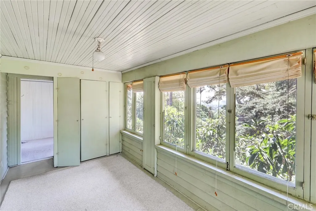 1012 Glencoe Heights Drive