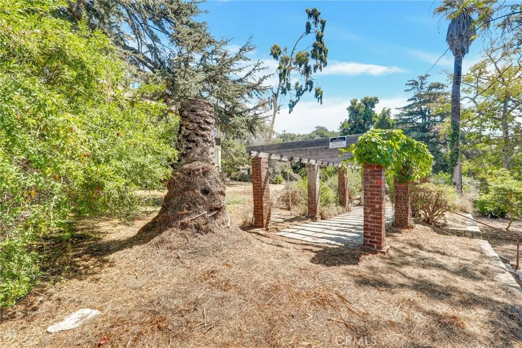 1012 Glencoe Heights Drive