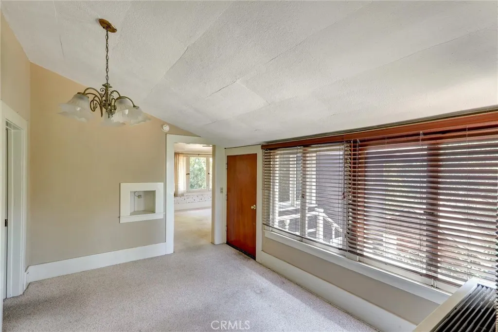 1012 Glencoe Heights Drive