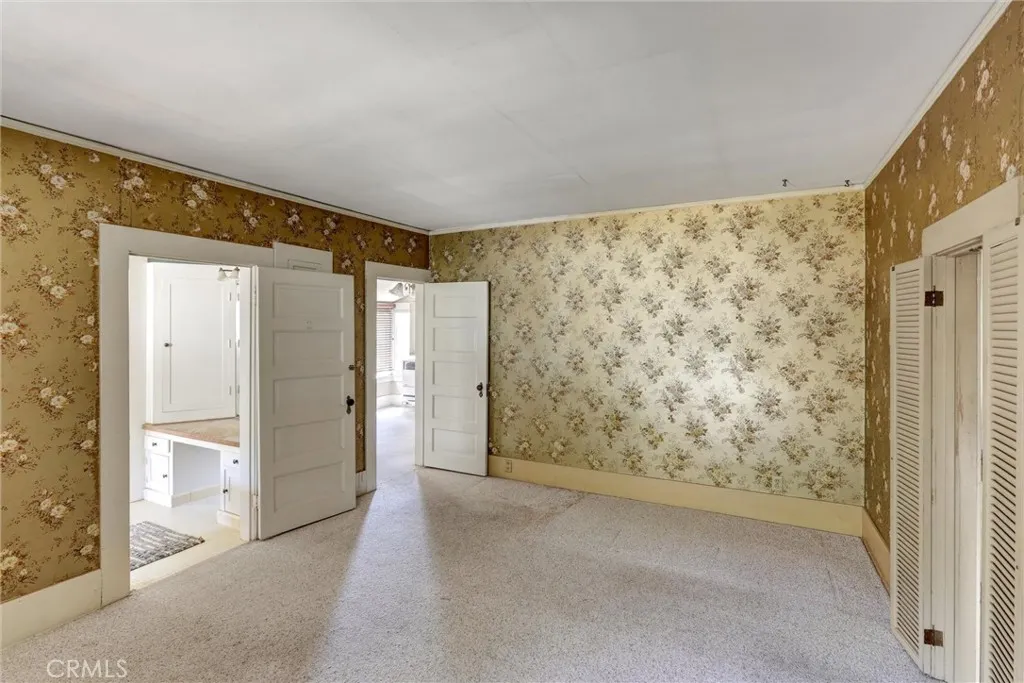 1012 Glencoe Heights Drive