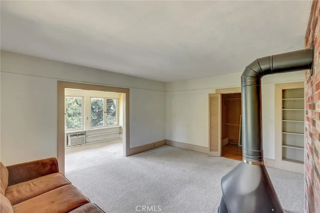 1012 Glencoe Heights Drive