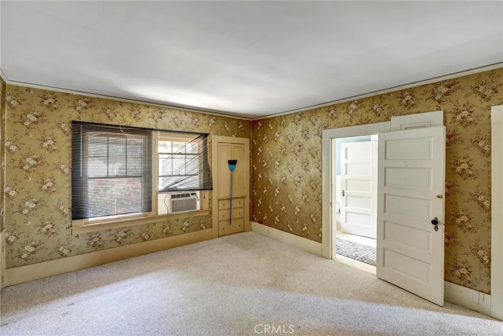 1012 Glencoe Heights Drive