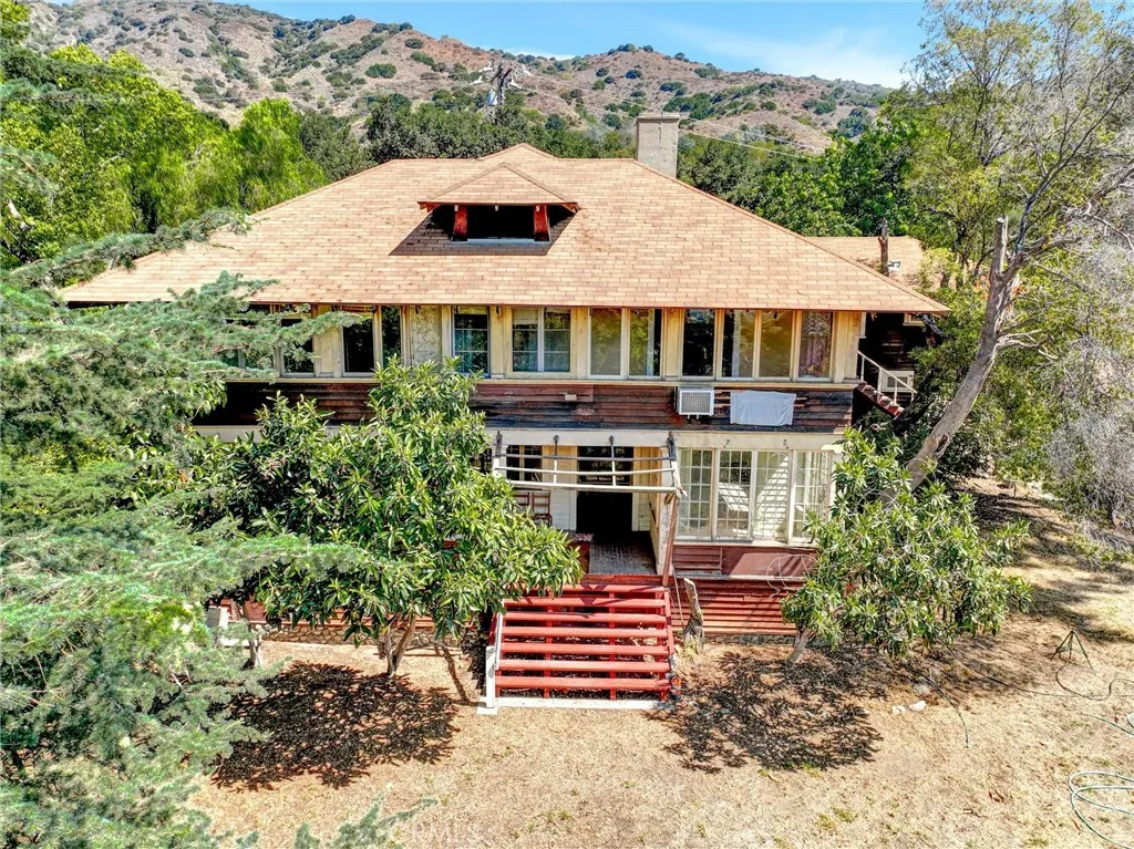 1012 Glencoe Heights Drive