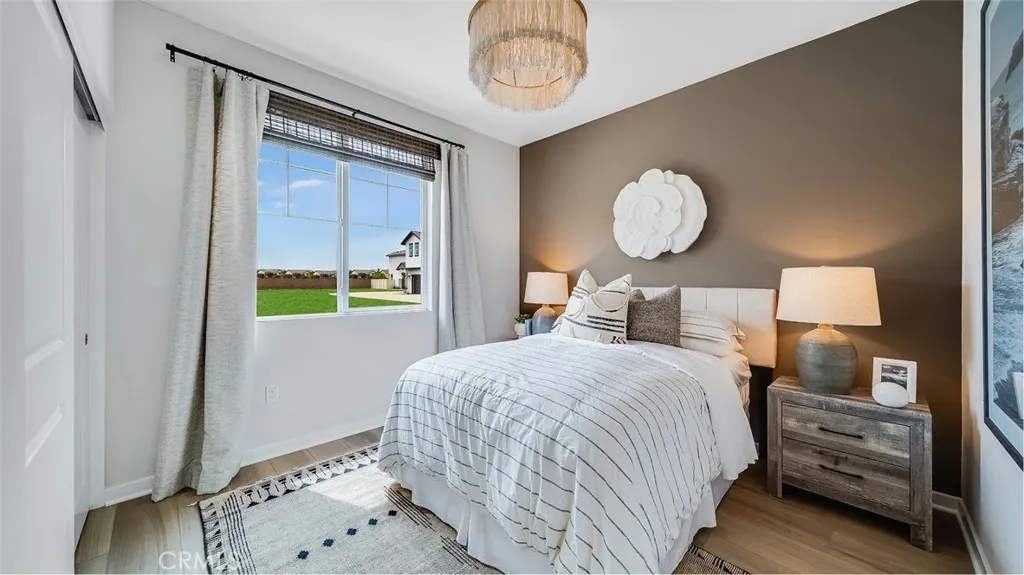 3282 Floral Paseo