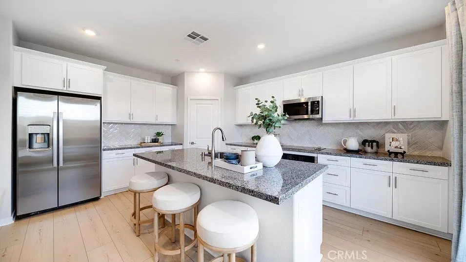 3274 Silo Paseo