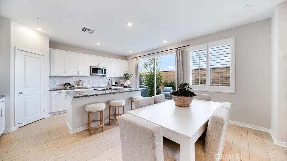 3274 Silo Paseo