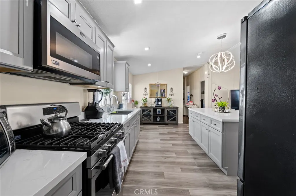 1700 South Glendora Ave #9
