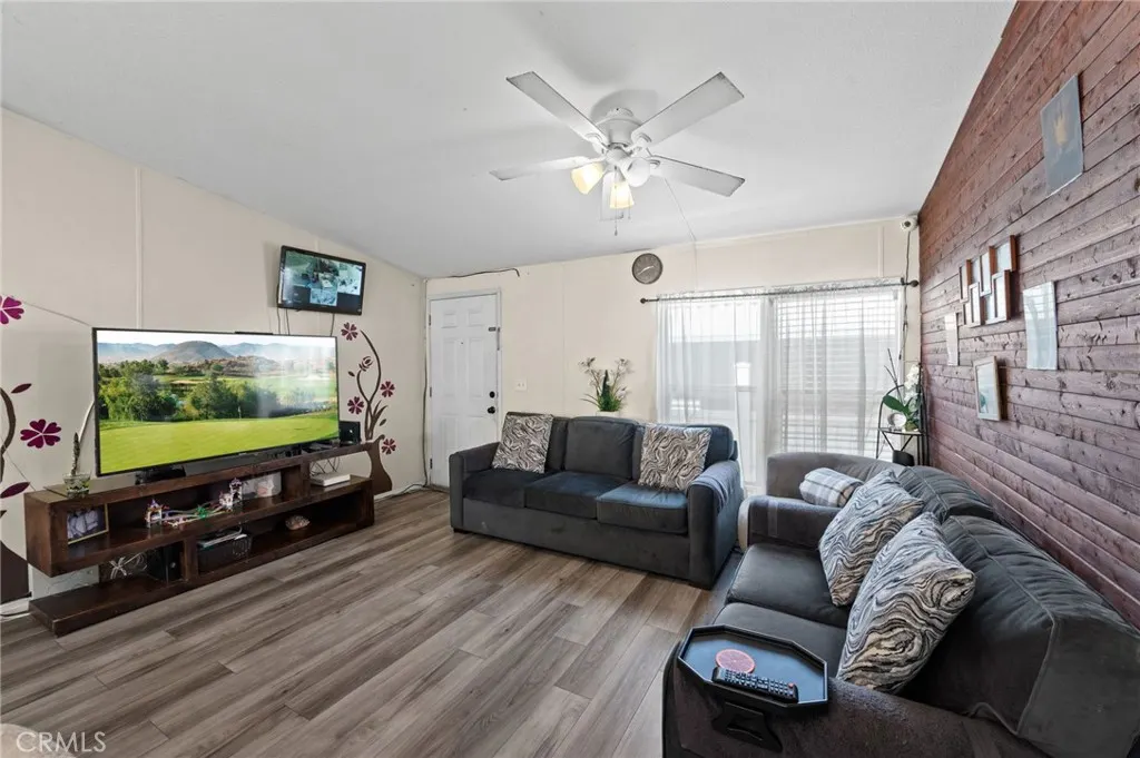 1700 South Glendora Ave #9