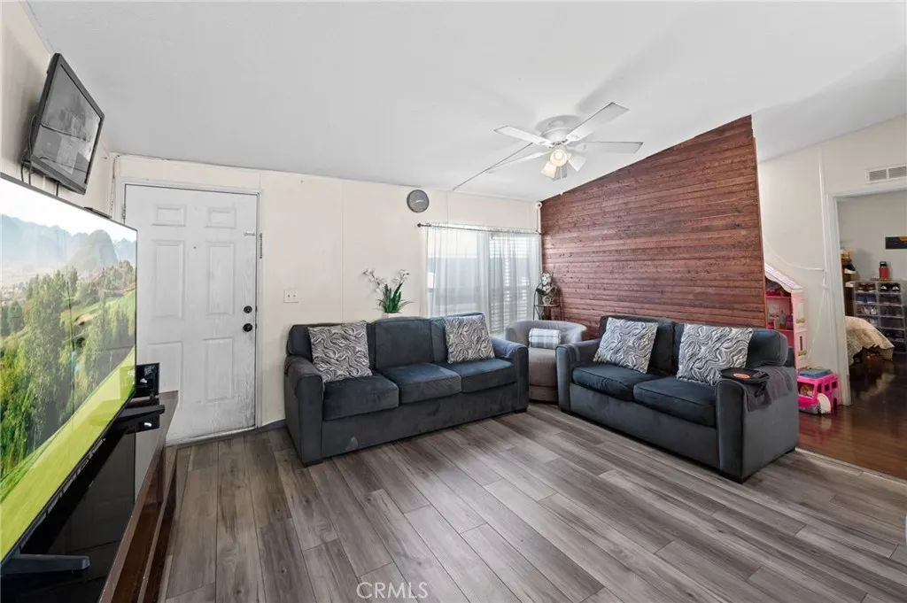 1700 South Glendora Ave #9