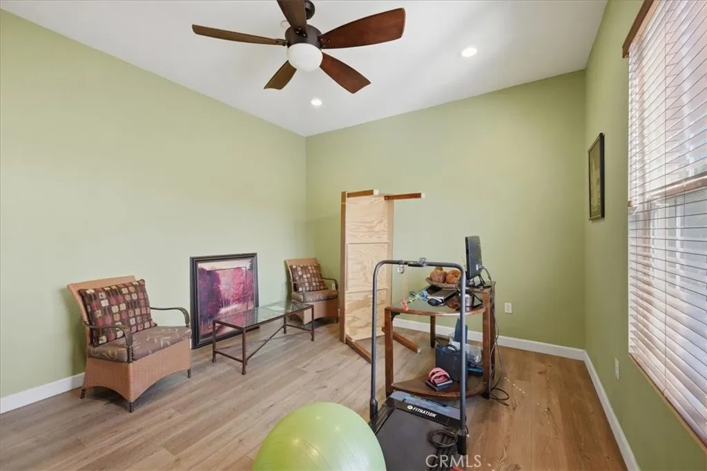 354 S. San Dimas Ave