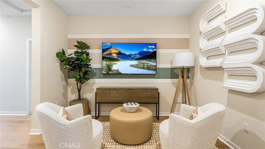 2881 E Amberley Privado