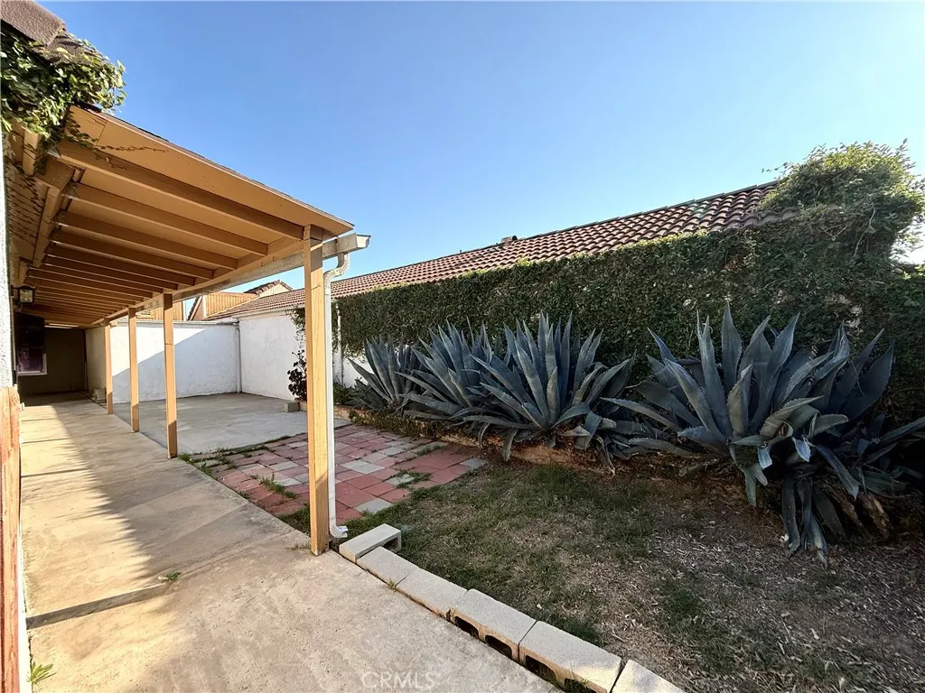1639 Winn Court