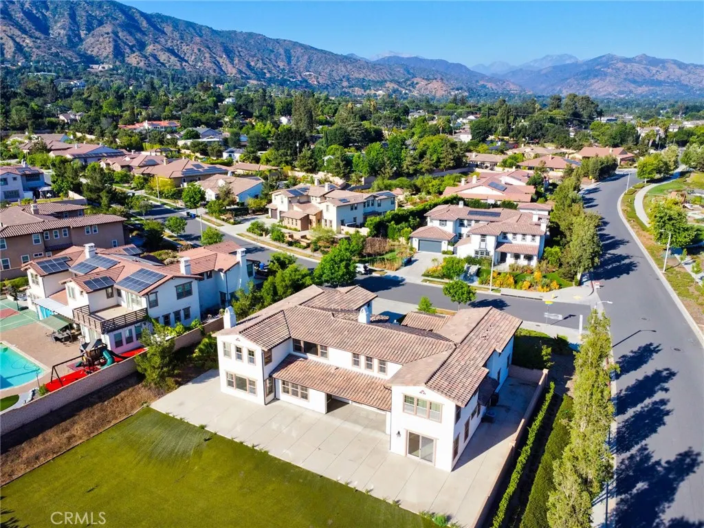 245 Snapdragon Lane
