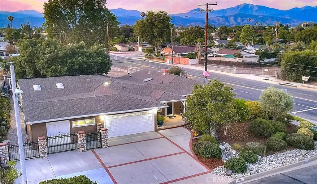 2147 E Rio Verde Drive
