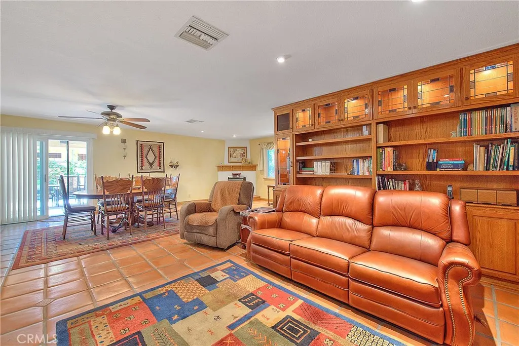 2147 E Rio Verde Drive