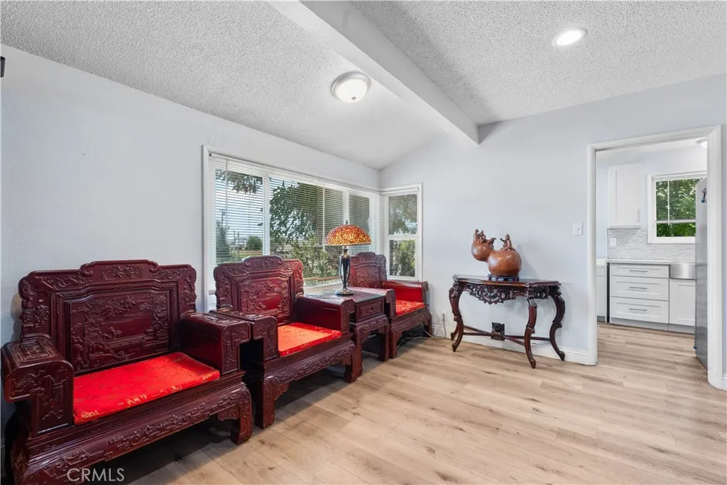 1277 Mindo Drive