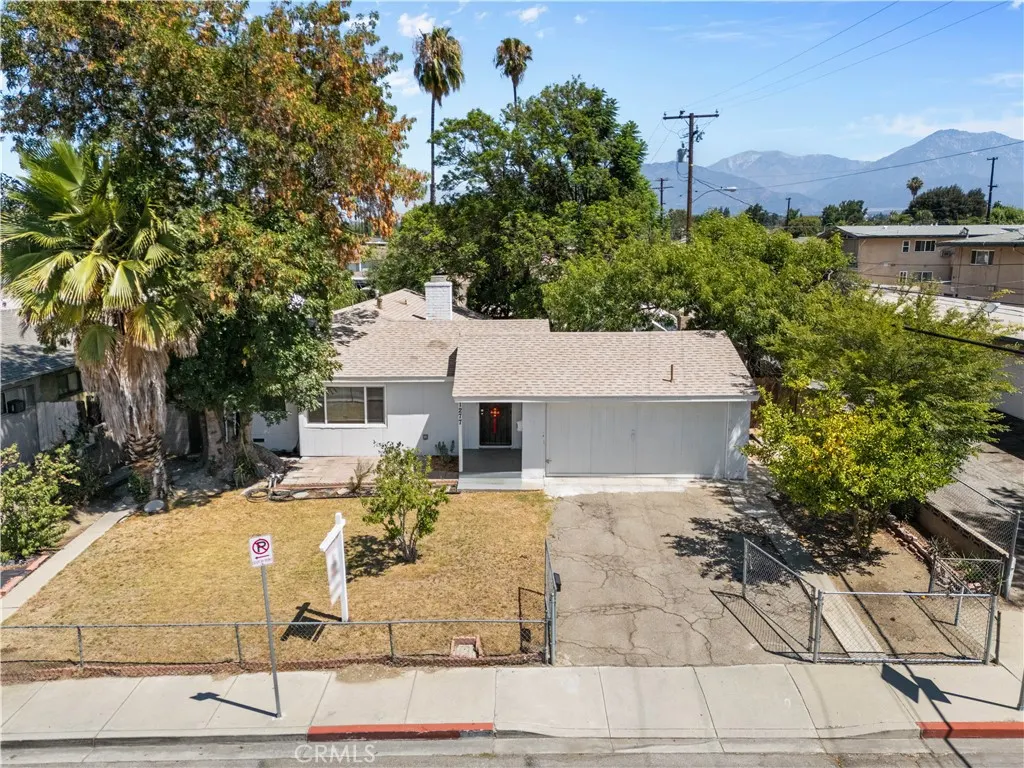 1277 Mindo Drive