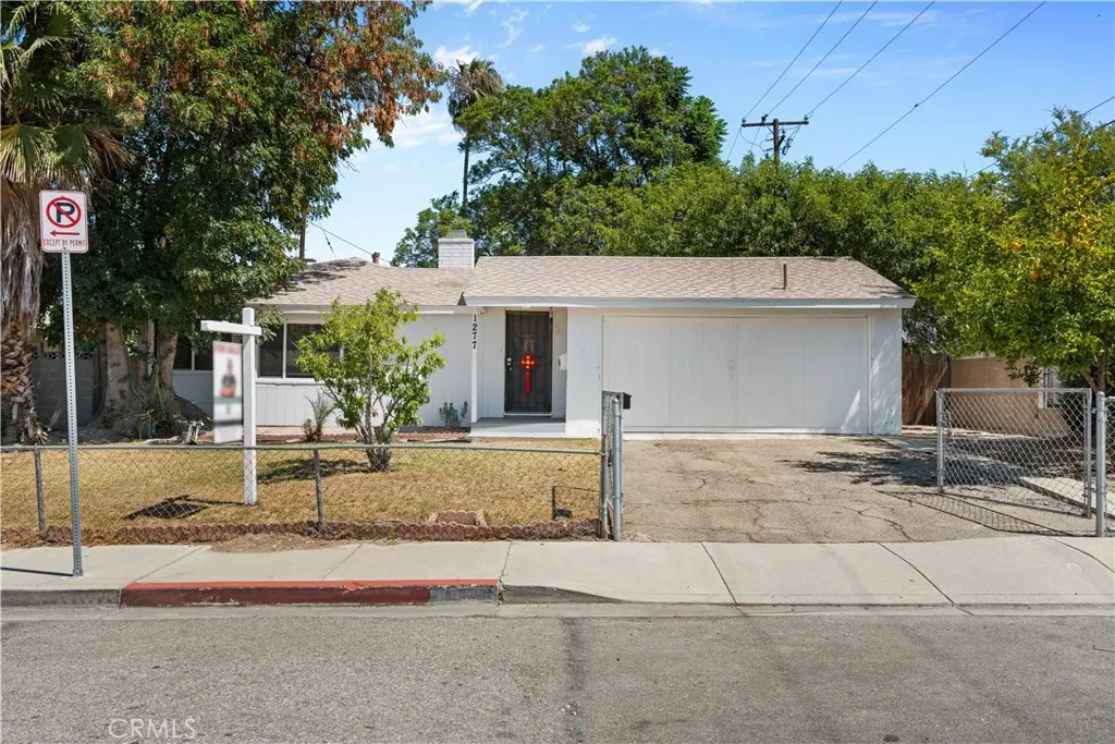 1277 Mindo Drive
