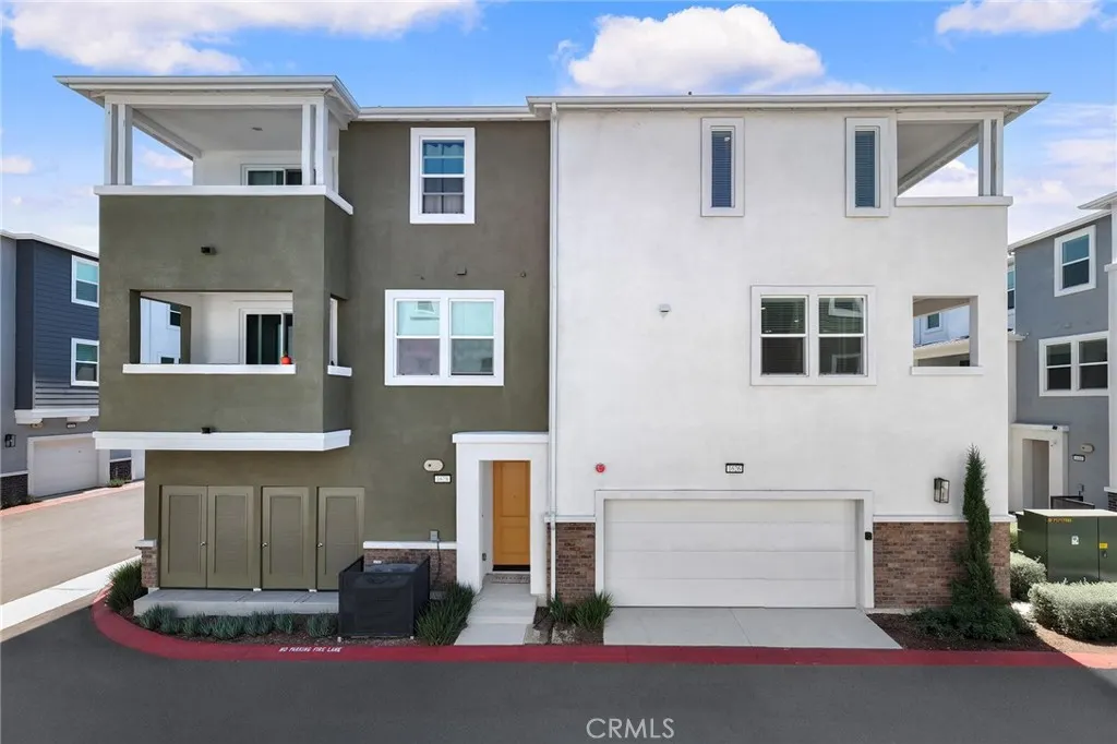 1626 Cayton Loop