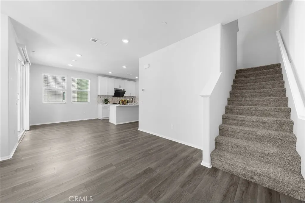 1626 Cayton Loop