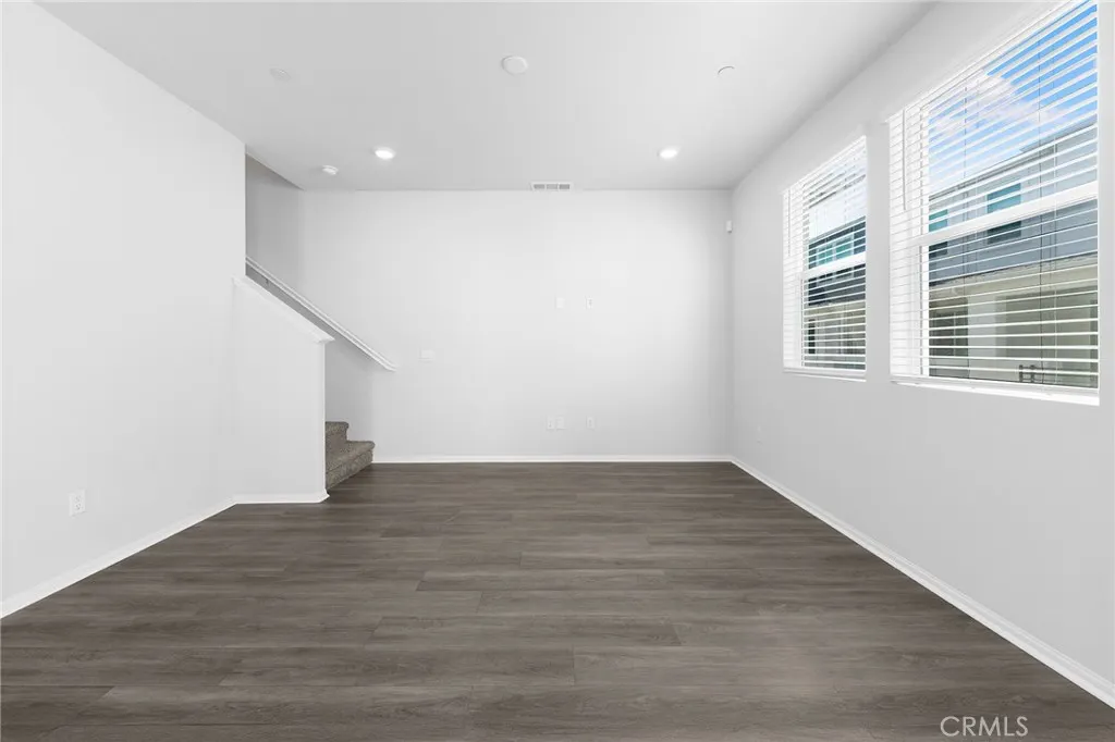 1626 Cayton Loop