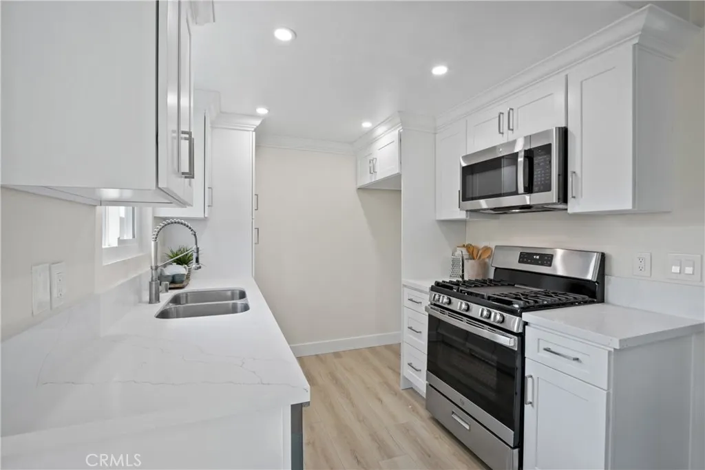 3082 Shasta Street, #4
