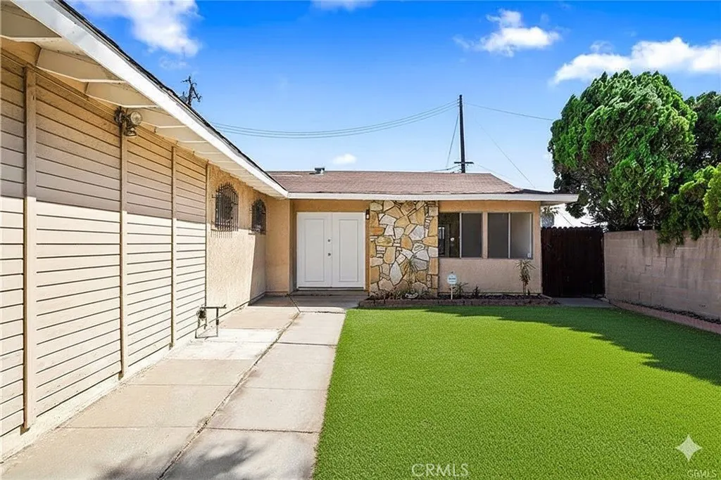 312 Faxina Avenue