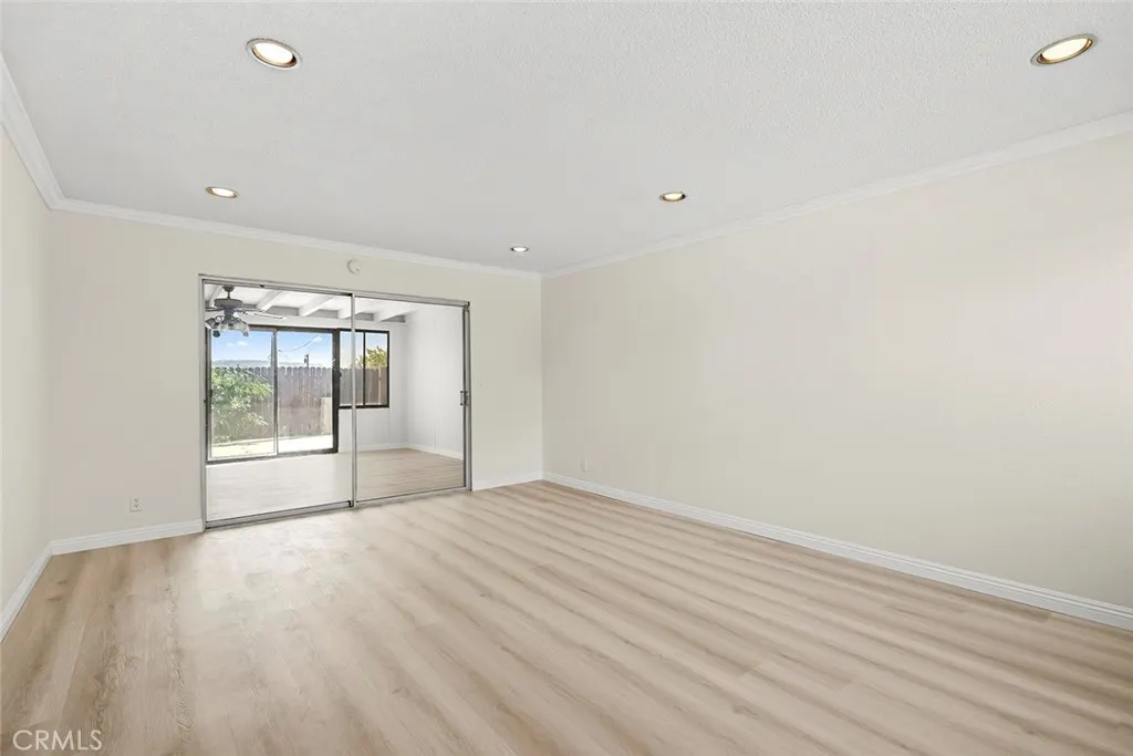 312 Faxina Avenue