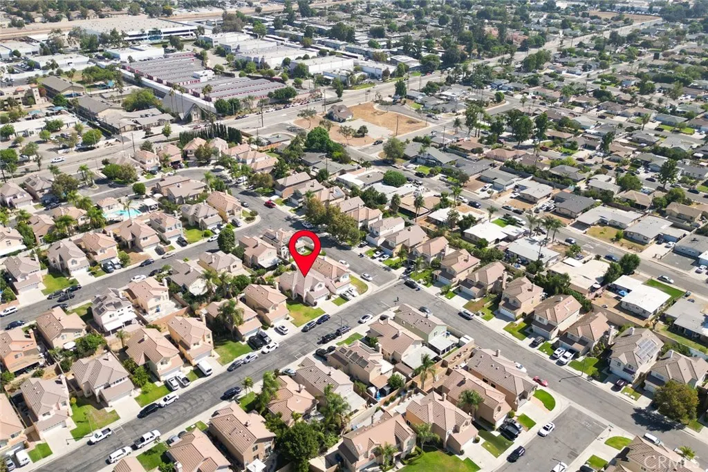 827 Oakhurst Drive