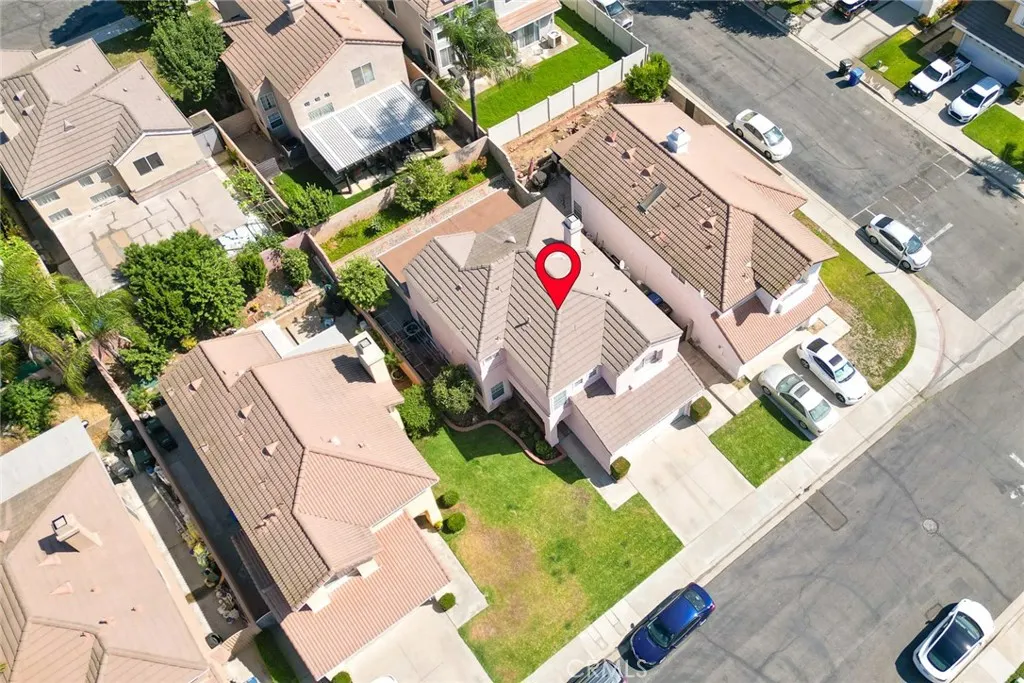827 Oakhurst Drive