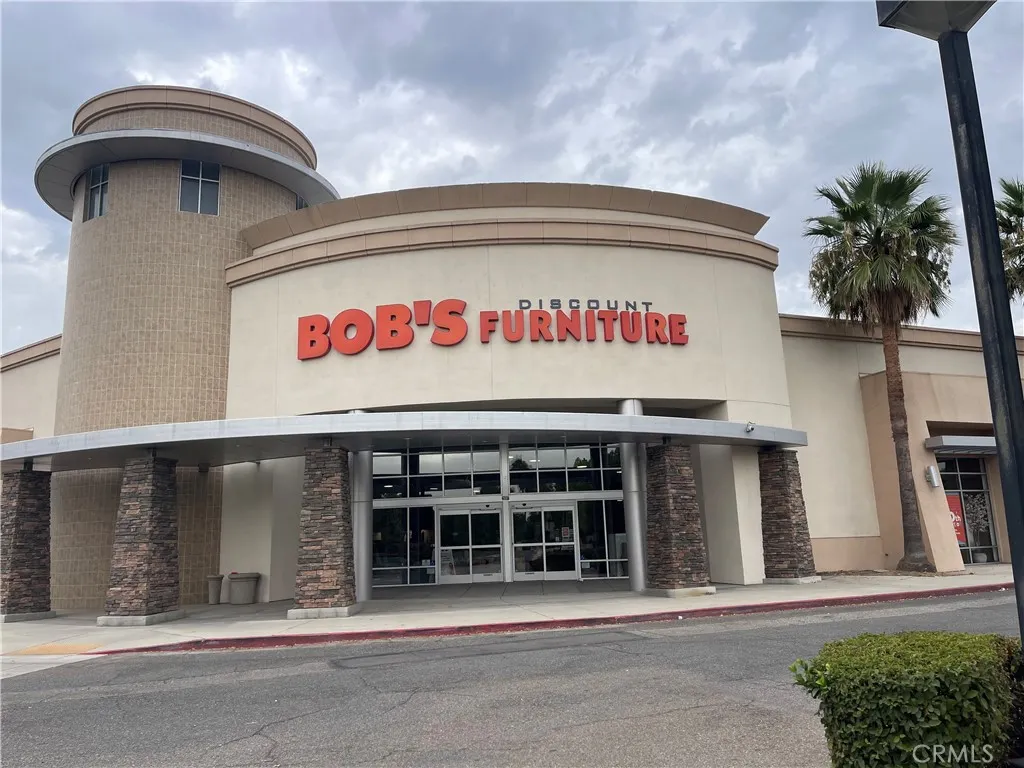 4261 Inland Empire Boulevard, #B101
