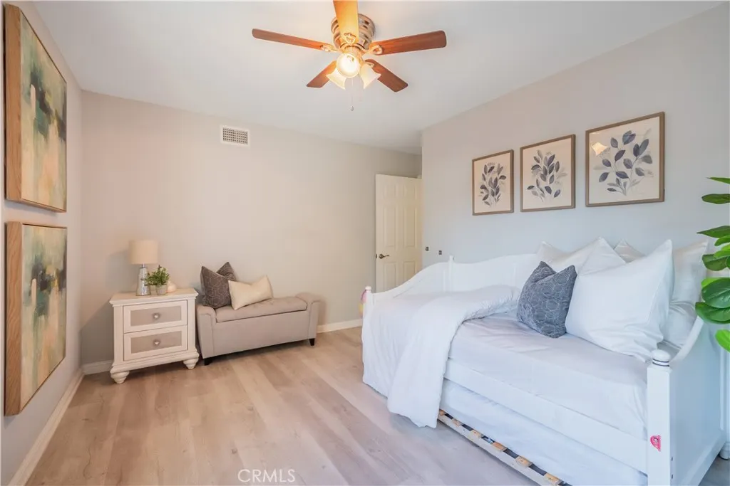 1161 Oakengate Drive