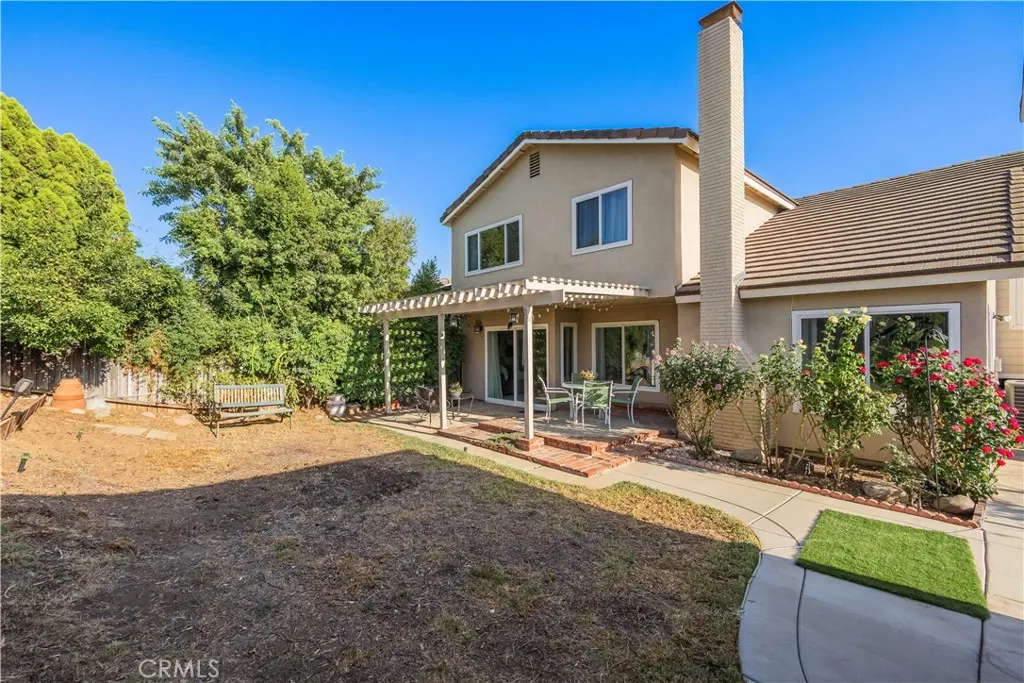 1161 Oakengate Drive