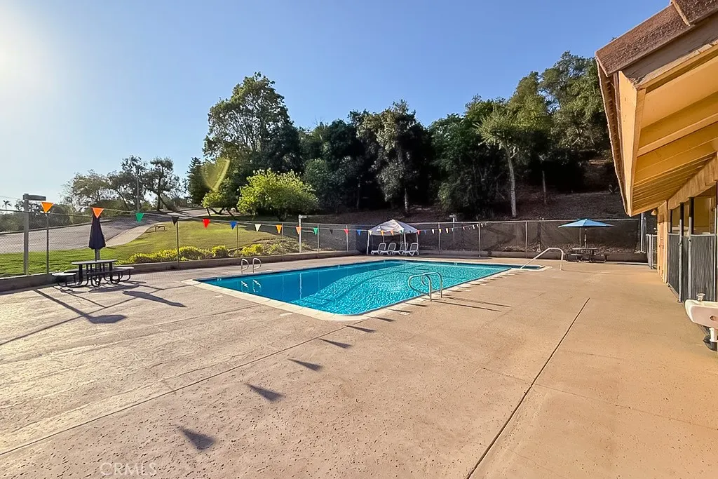 1161 Oakengate Drive