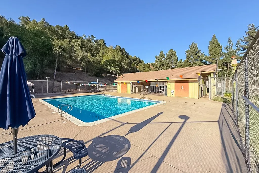 1161 Oakengate Drive