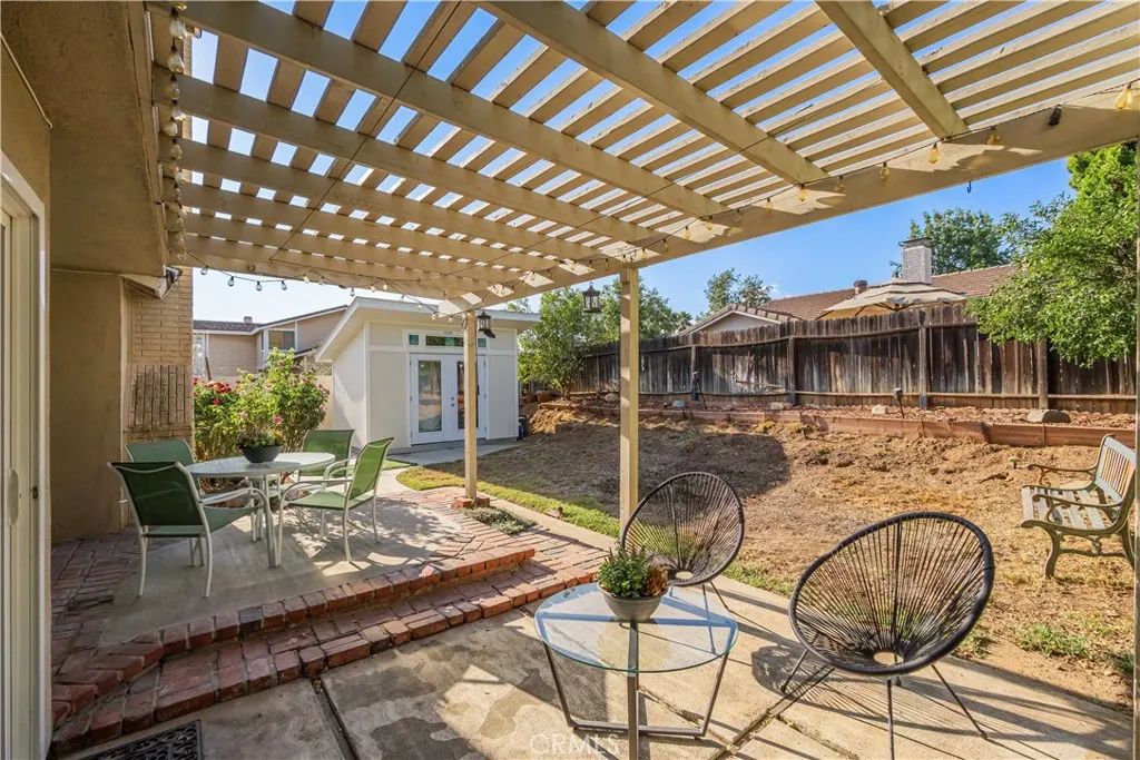 1161 Oakengate Drive