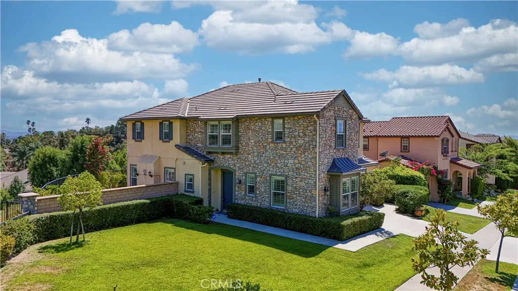 1336 N Macneil Drive