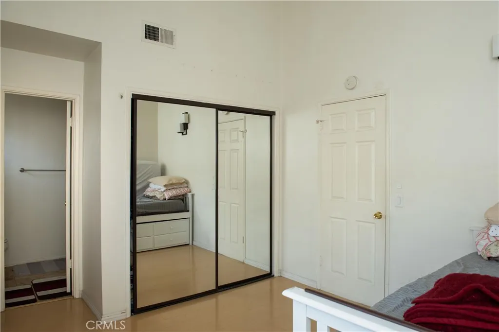 1812 Huntington Drive