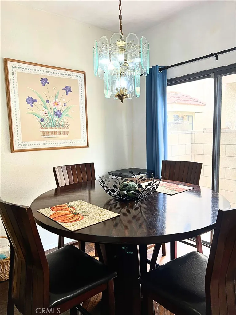 544 N Orange, #B