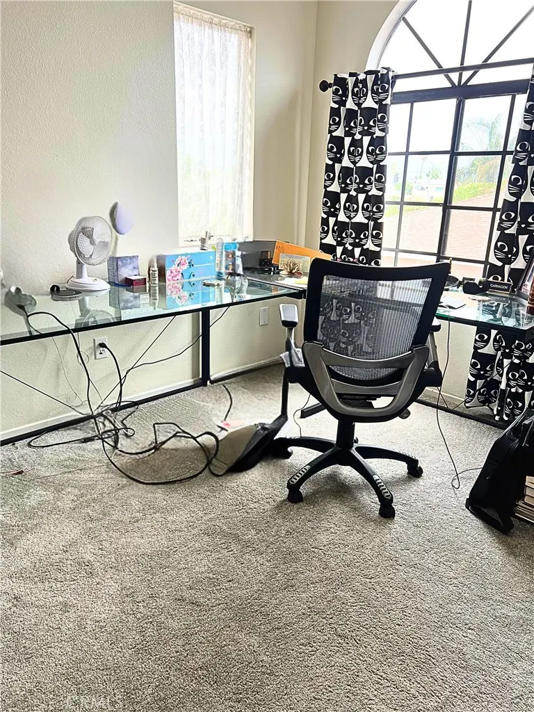 544 N Orange, #B