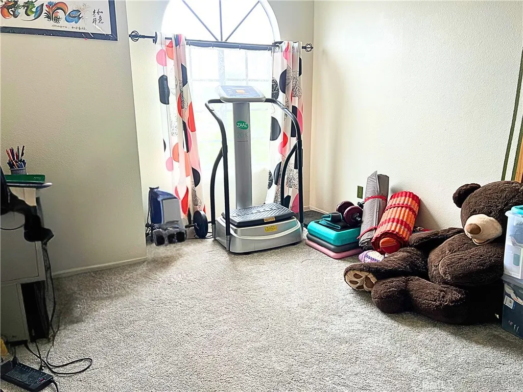 544 N Orange, #B