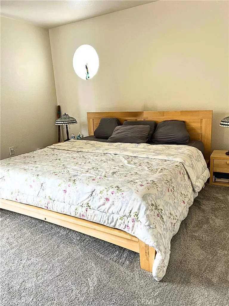 544 N Orange, #B