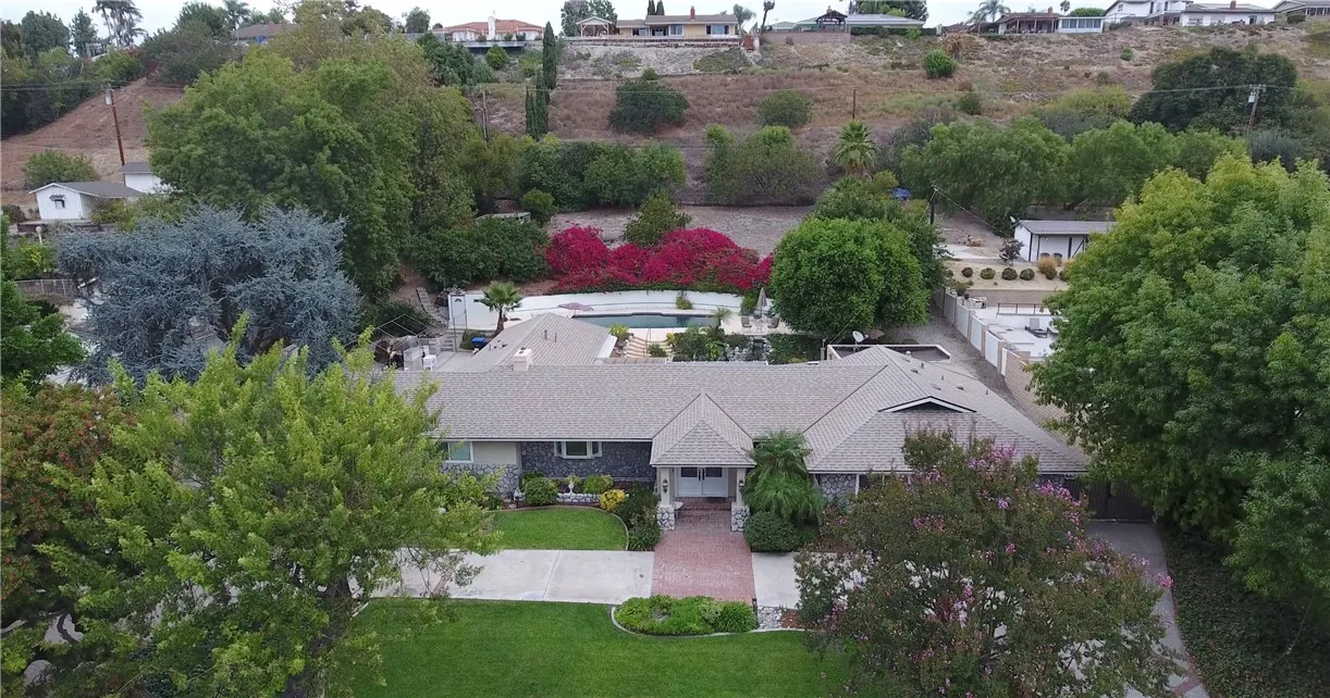 20733 Rancho Los Cerritos Road E