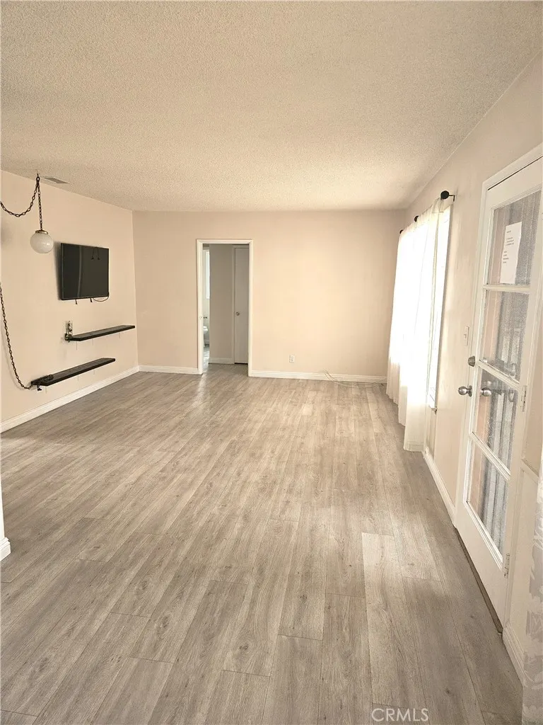 2211 Heather Way