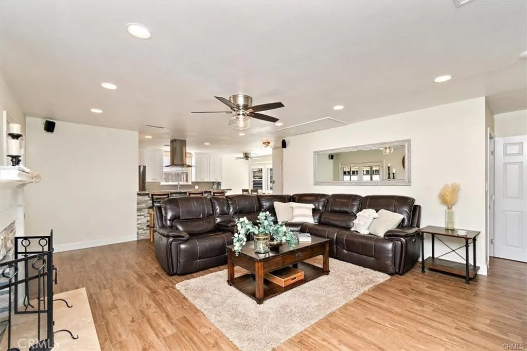 509 W Heber