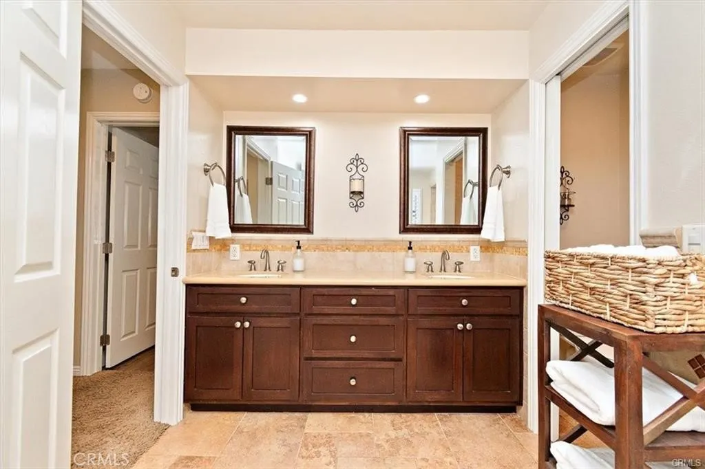 509 W Heber