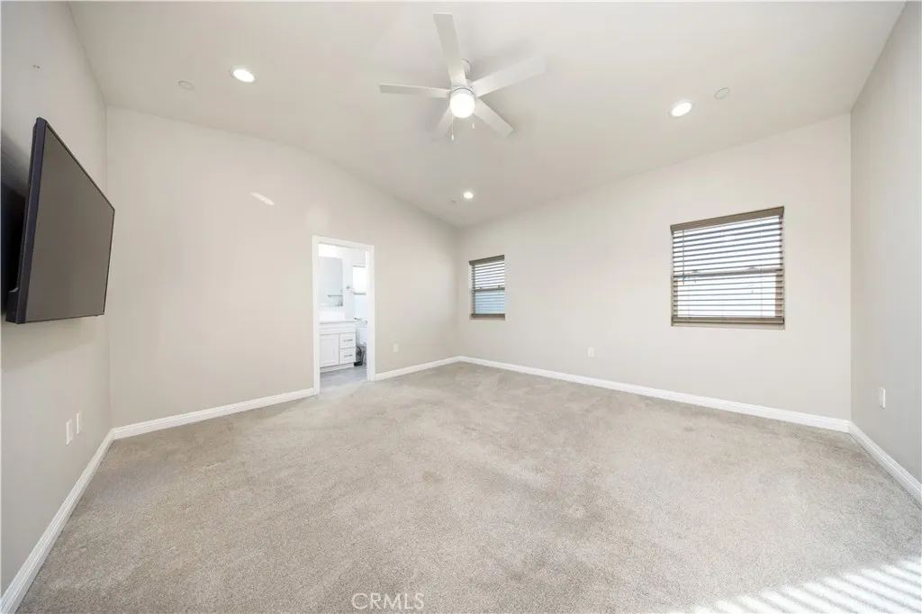 1456 W 11th