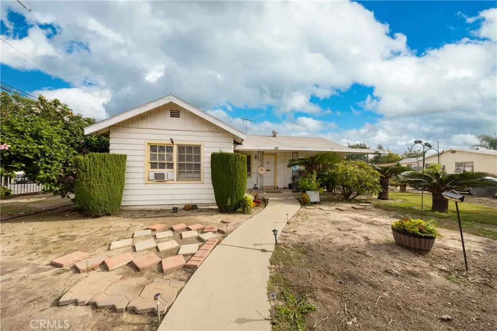 12203 Klingerman Street