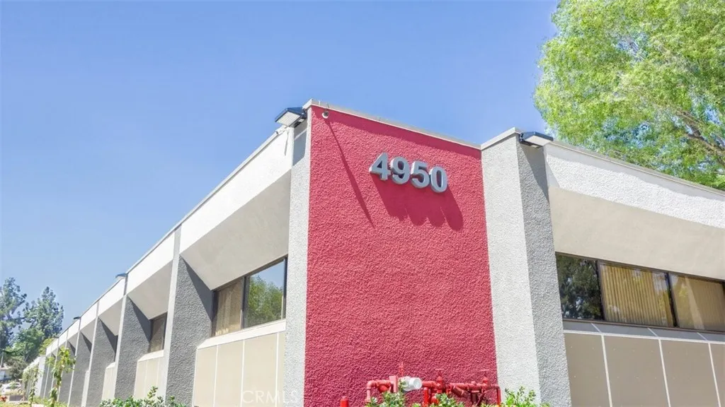 4950 San Bernardino St #216