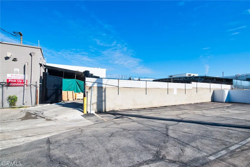 536 N Vincent